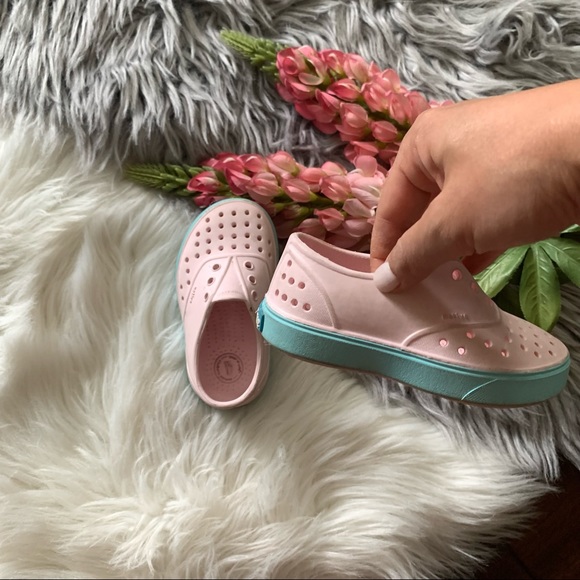 Native▪️Toddler C7 Miles Slip on Sandals. - Picture 4 of 7